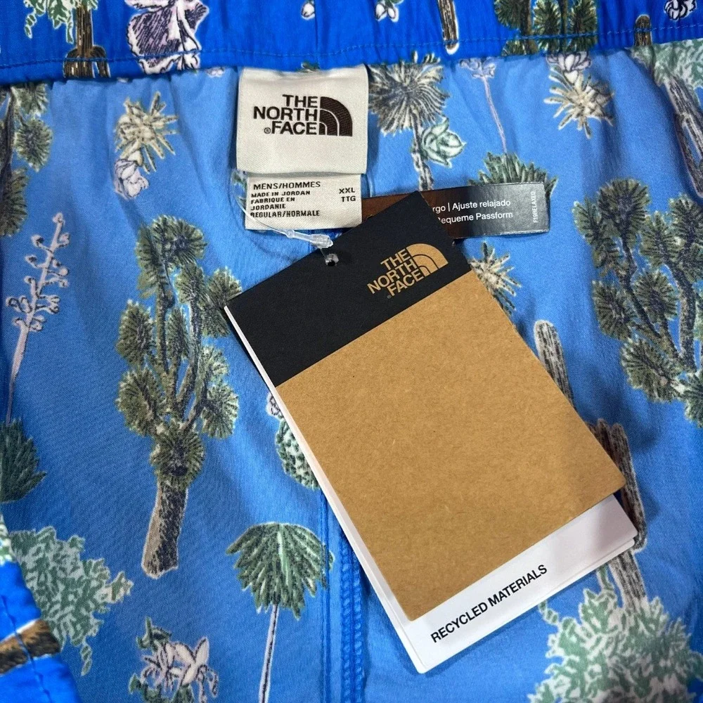 The North Face Mens XXL Blue Cactus Desert Print Class V Belted Cargo Shorts NWT